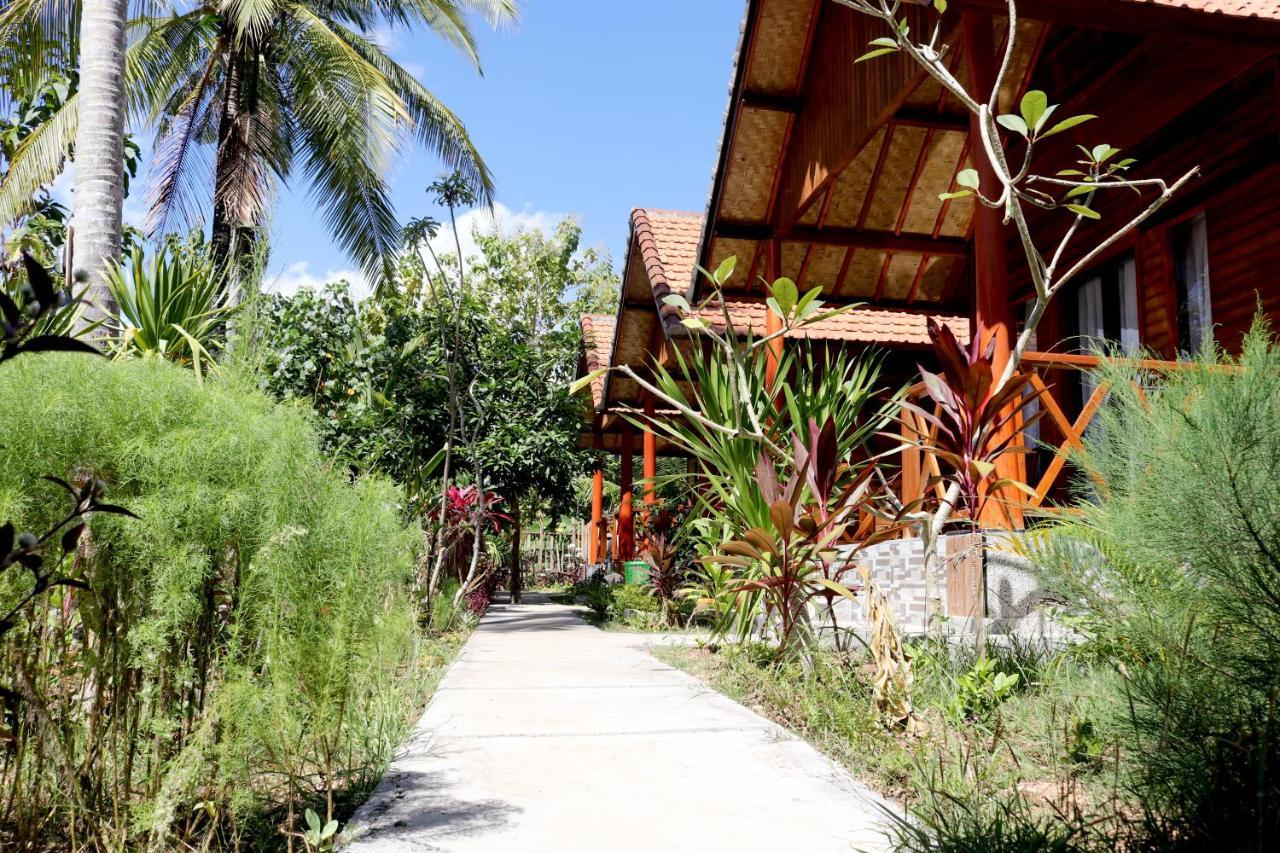 Dangin Kubu Bungalow Sakti Buitenkant foto