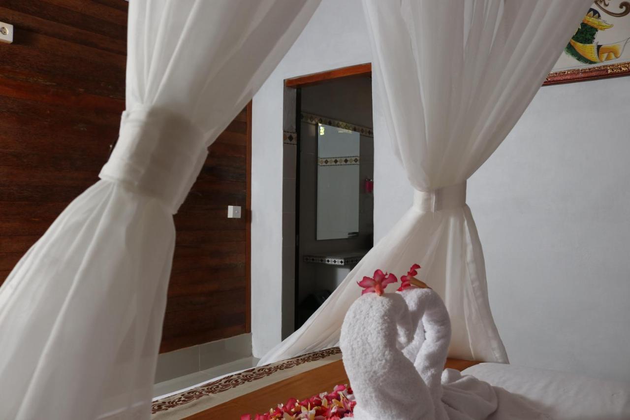 Dangin Kubu Bungalow Sakti Buitenkant foto