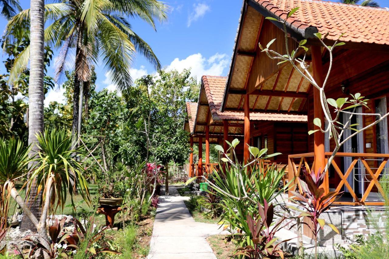 Dangin Kubu Bungalow Sakti Buitenkant foto